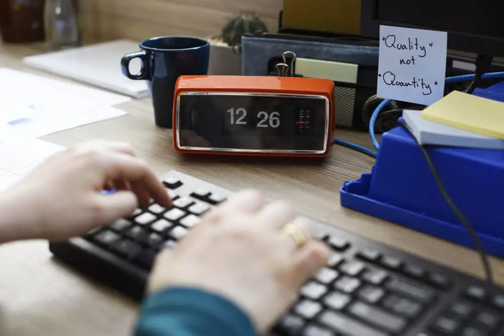 Managing time-to-market for rental software launch